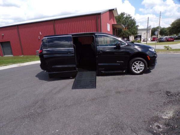 Black Chrysler Pacifica with BraunAbility Side Entry Automatic Fold Out conversion