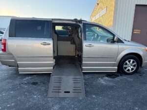 Chrysler Town and Country with BraunAbility Side Entry Automatic Fold Out conversion