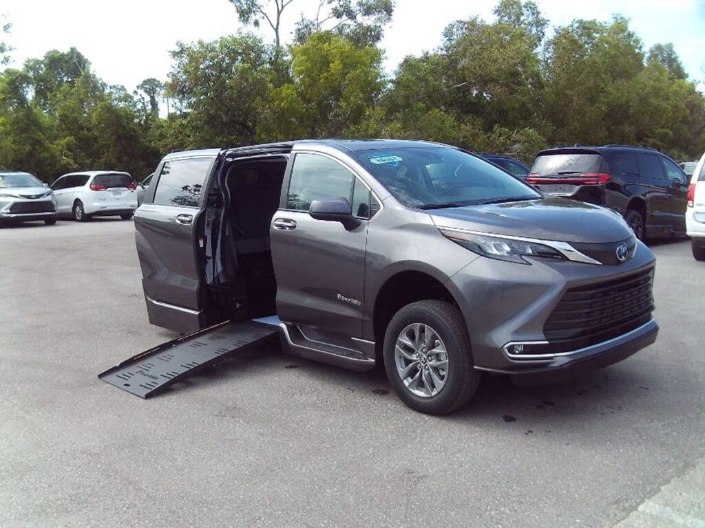 Grey Toyota Sienna with BraunAbility Side Entry Automatic Fold Out conversion