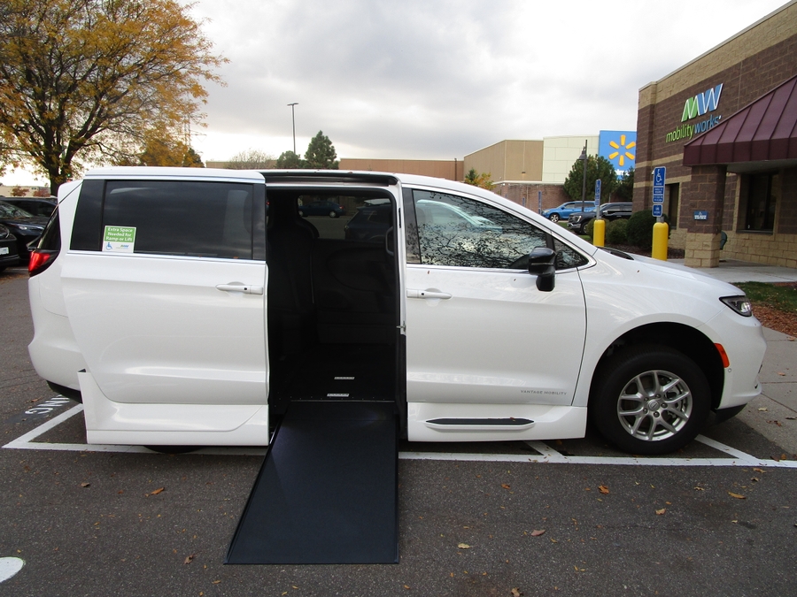 White Chrysler Pacifica with Vantage Mobility Side Entry Automatic In Floor conversion