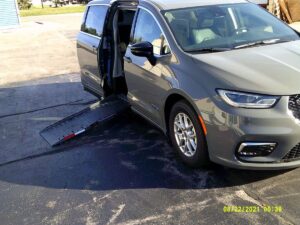 Grey Chrysler Pacifica with Driverge Side Entry Automatic Fold Out conversion