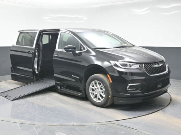 Black Chrysler Pacifica with BraunAbility Side Entry Automatic In Floor conversion