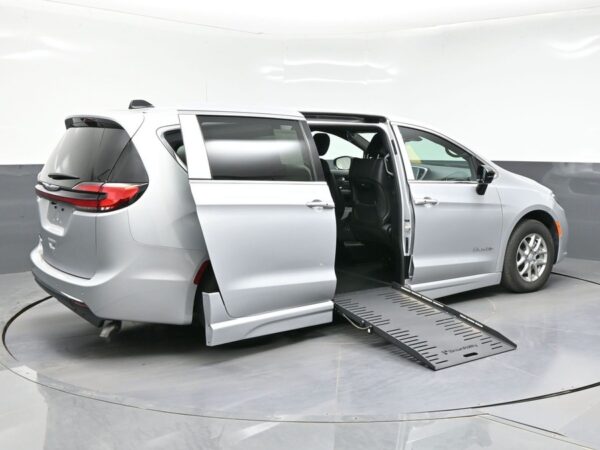 Silver Chrysler Pacifica with BraunAbility Side Entry Automatic Fold Out conversion