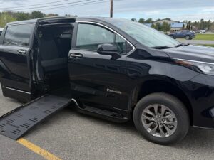 Black Toyota Sienna with BraunAbility Side Entry Automatic Fold Out conversion