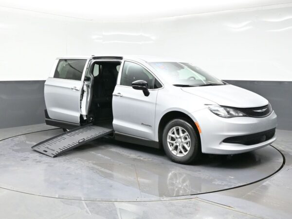 Silver Chrysler Voyager with BraunAbility Side Entry Manual Fold Out conversion