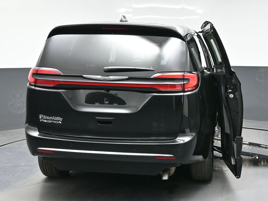 Black Chrysler Pacifica with BraunAbility Side Entry Automatic Fold Out conversion