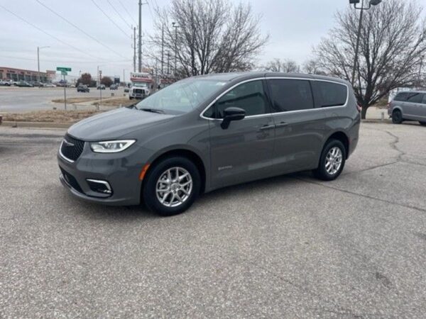 Grey Chrysler Pacifica with Driverge Side Entry Automatic Fold Out conversion